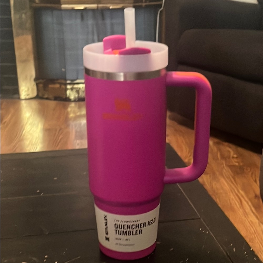 Stanley Pink Insulated Water Bottle for Dining